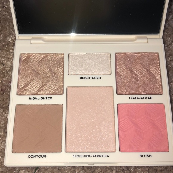 COVER FX Other - BRAND NEW Cover FX Perfector Face Palette